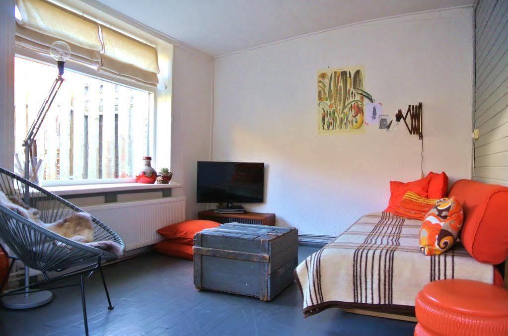Hotel B&B Altijd Wad เวสต์-เทอร์เชลลิง ภายนอก รูปภาพ